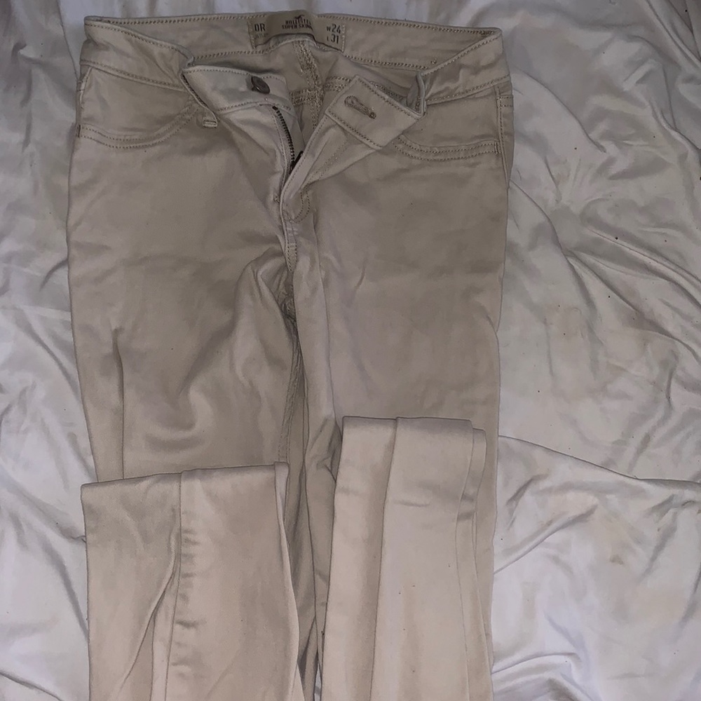 0R Hollister khaki pants